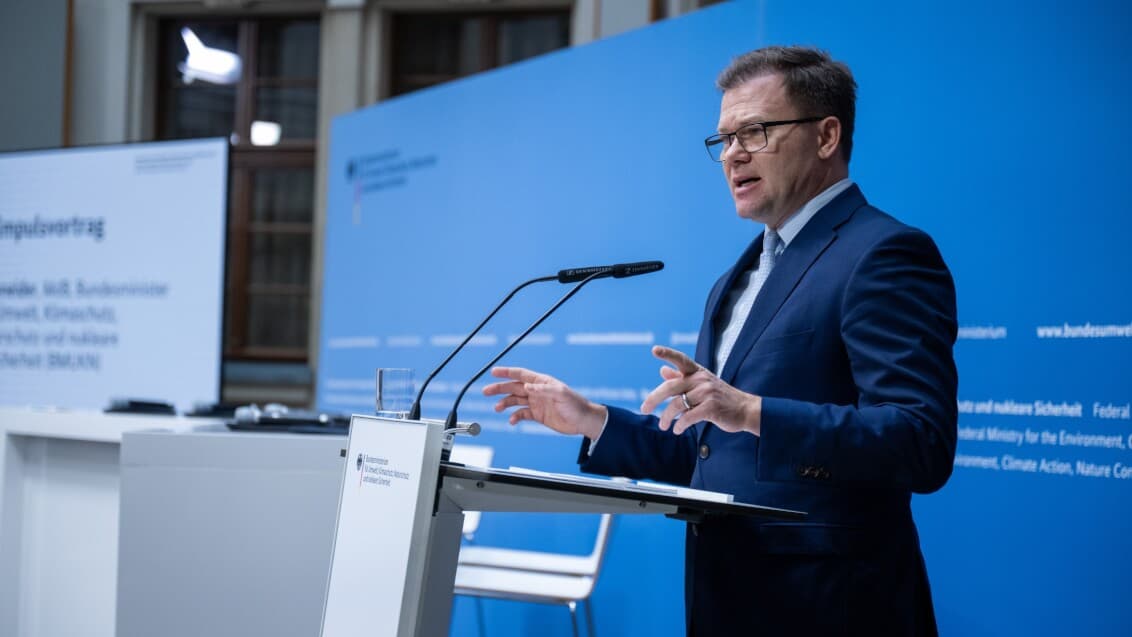 Umweltminister Schneider: Erneuerbare Energien sind Sicherheitsenergien