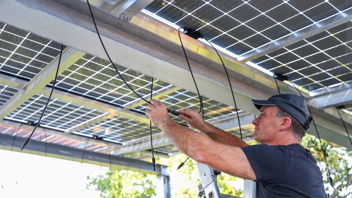 Bifaziale Module: Was sie wirklich können und was nur Werbeversprechen sind