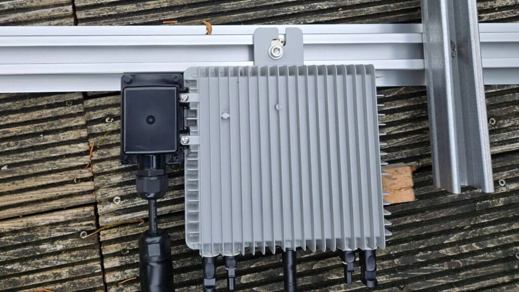 Test EPP Solar Wechselrichter von Deye