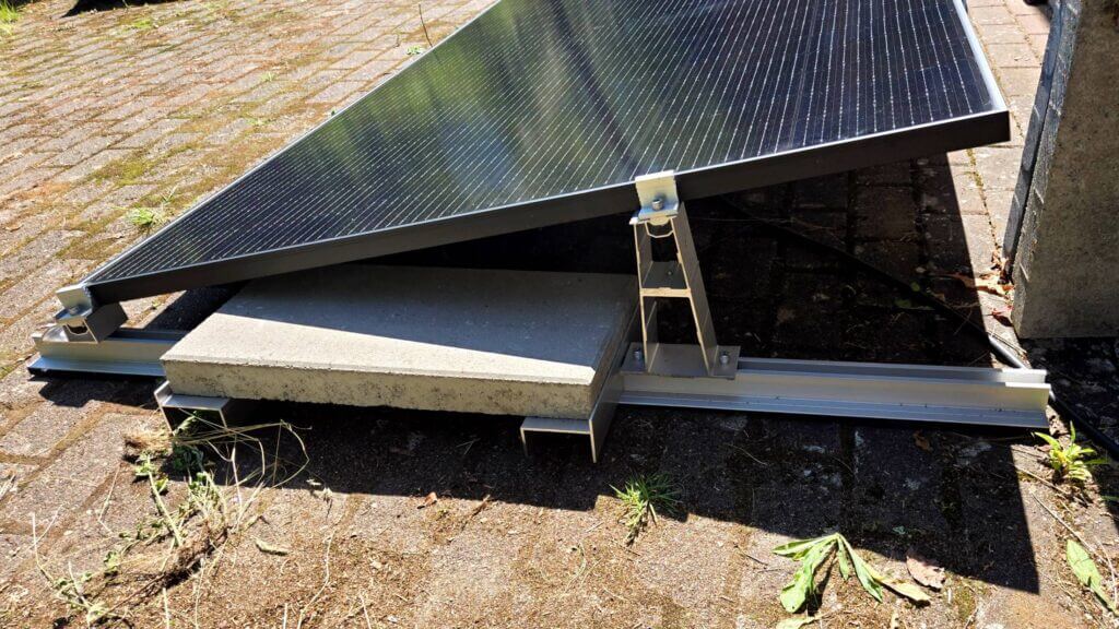 EcoFlow Stream Test Halterung mit Ballastierung