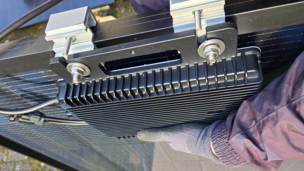 Yuma Flat Test Wechselrichter am Solarmodul