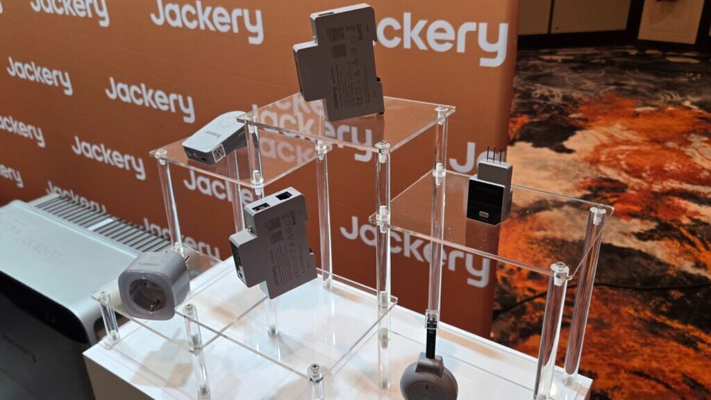 Jackery SolarVault 3 Speicher Zubehör Smart Meter