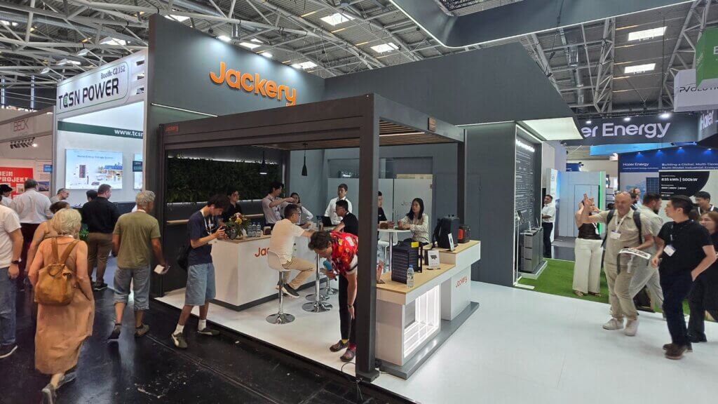 Intersolar 2026 Messe Jackery Solar Gazebo