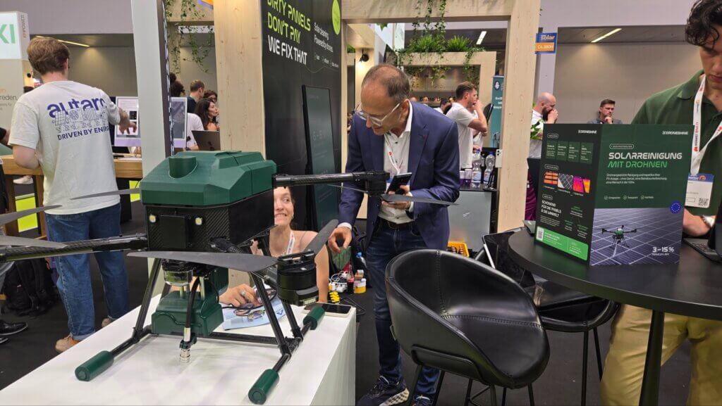 Intersolar 2026 Messe PV Reinigung Drohne